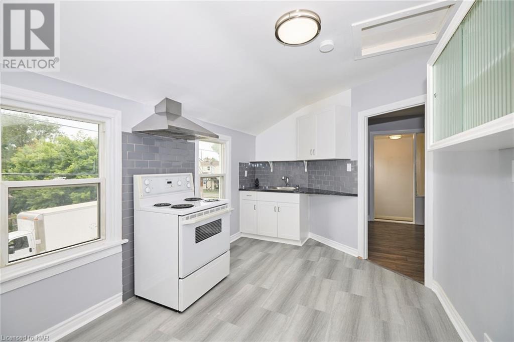 43 Cosby Avenue, St. Catharines, Ontario  L2M 5R7 - Photo 15 - 40525066