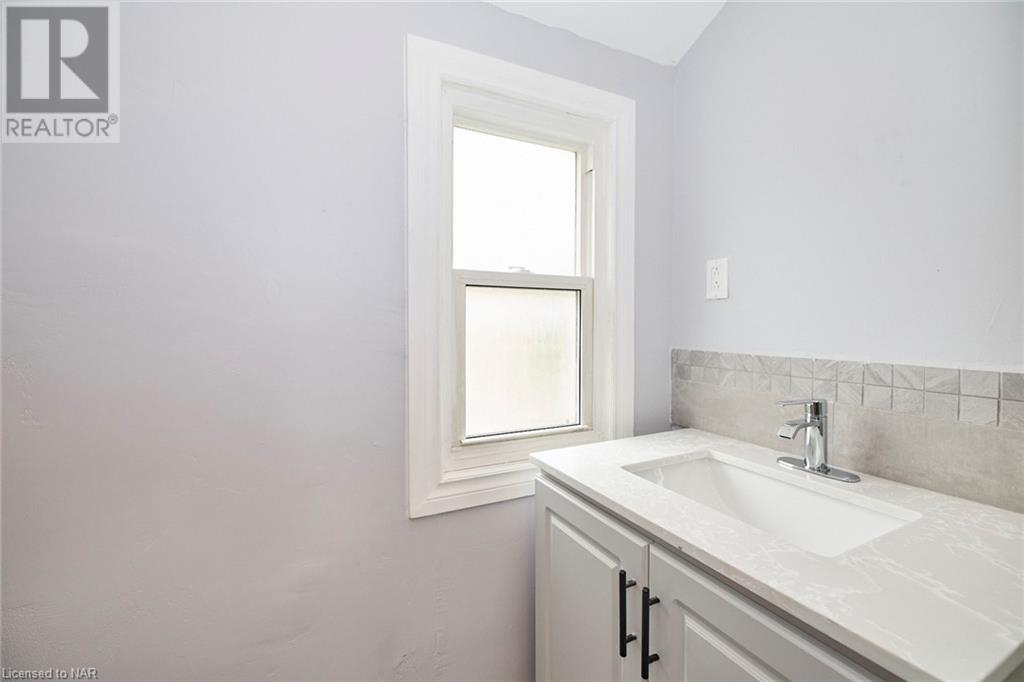 43 Cosby Avenue, St. Catharines, Ontario  L2M 5R7 - Photo 22 - 40525066