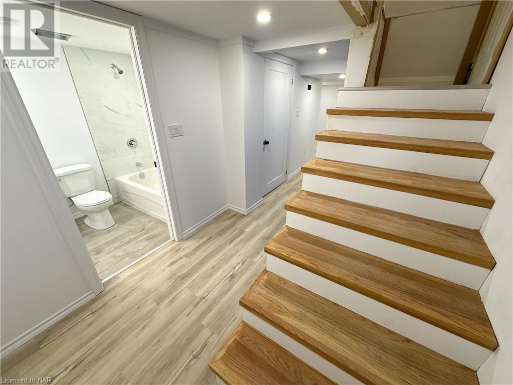 233 Pelham Road Unit# Lower, St. Catharines, Ontario  L2S 1W8 - Photo 4 - 40524953
