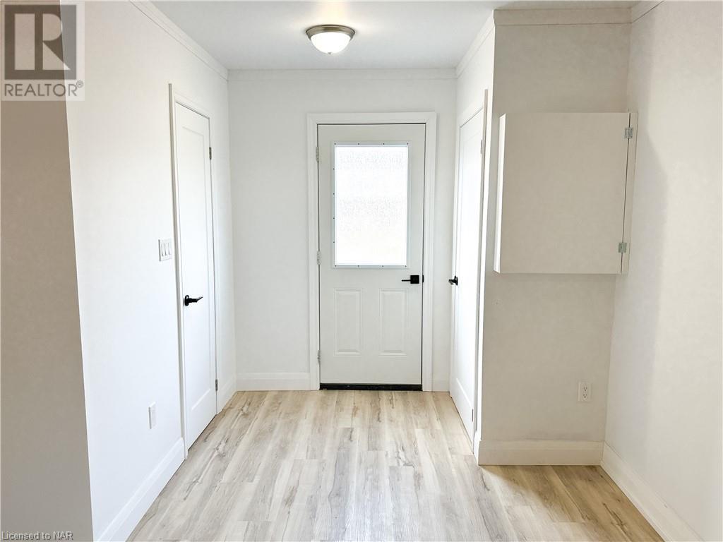233 Pelham Road Unit# Upper, St. Catharines, Ontario  L2S 1W8 - Photo 6 - 40524943