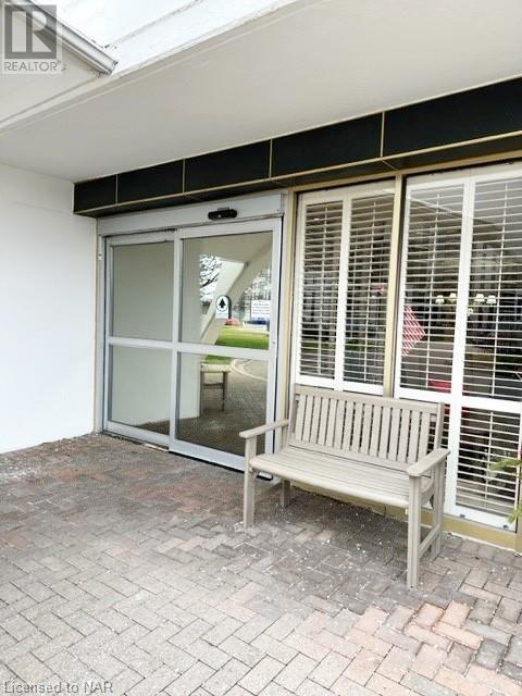 15 Towering Heights Boulevard Unit# 205, St. Catharines, Ontario  L2T 3G7 - Photo 10 - 40525256