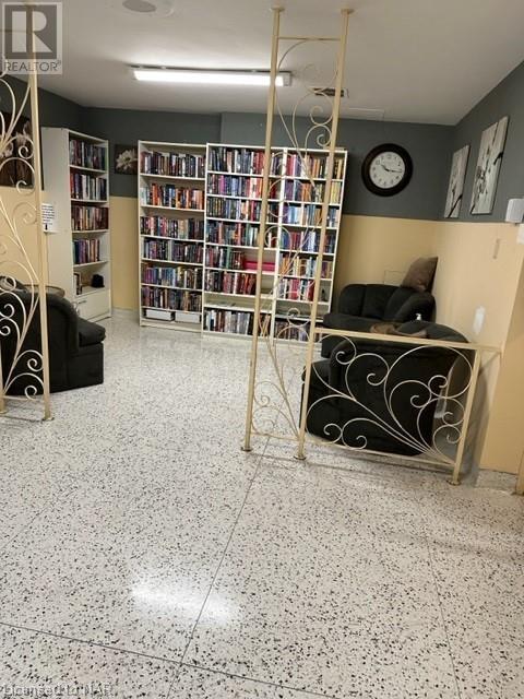15 Towering Heights Boulevard Unit# 205, St. Catharines, Ontario  L2T 3G7 - Photo 5 - 40525256