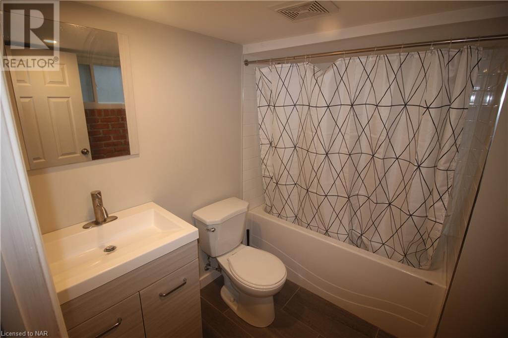 4463 Sixth Avenue, Niagara Falls, Ontario  L2E 4S9 - Photo 24 - 40524257