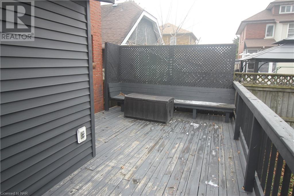 4463 Sixth Avenue, Niagara Falls, Ontario  L2E 4S9 - Photo 4 - 40524257