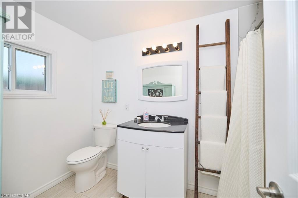 3828 Roxborough Avenue, Crystal Beach, Ontario  L0S 1B0 - Photo 22 - 40524879