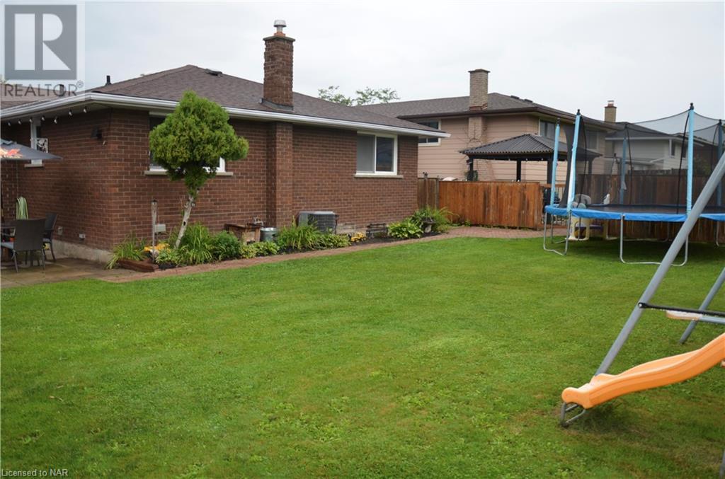 20 Acadia Crescent, St. Catharines, Ontario  L2P 1H8 - Photo 16 - 40524789