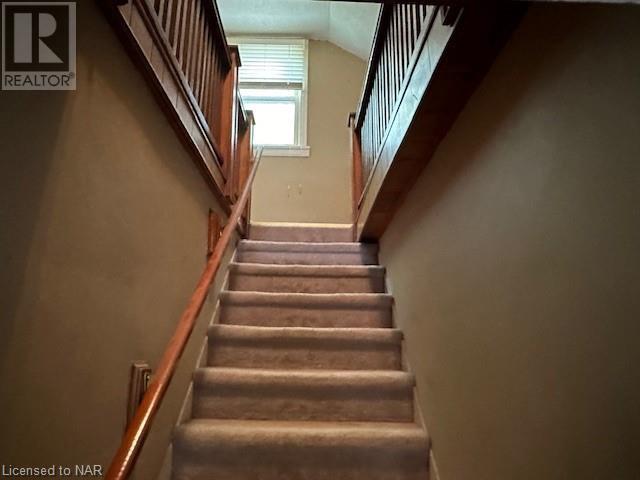 6152 Carlton Avenue, Niagara Falls, Ontario  L2G 5J9 - Photo 14 - 40525526