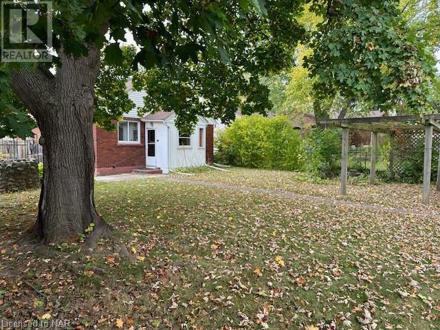 6152 Carlton Avenue, Niagara Falls, Ontario  L2G 5J9 - Photo 18 - 40525526