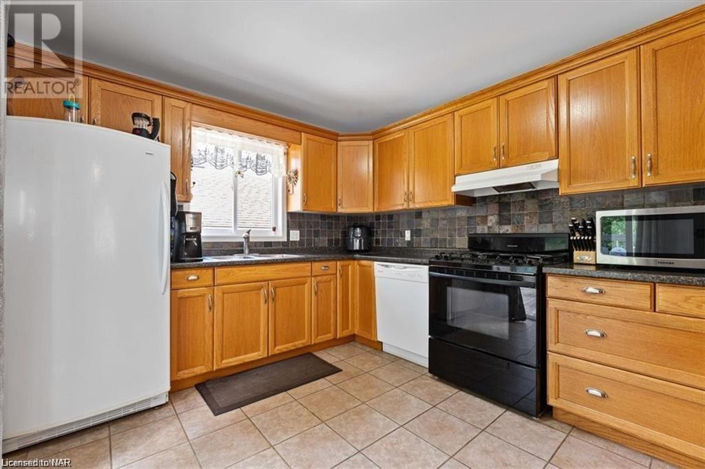 19 Glen Park Drive, Welland, Ontario  L3C 6N2 - Photo 9 - 40525261