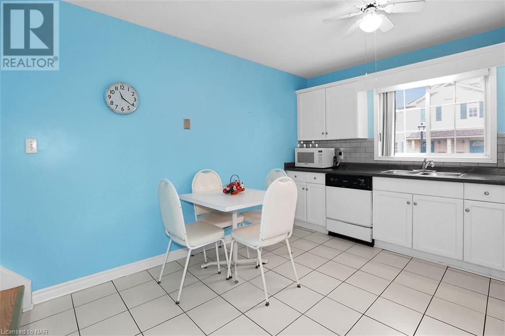 7470 Monastery Drive Unit# 28, Niagara Falls, Ontario  L2H 3B3 - Photo 13 - 40524156