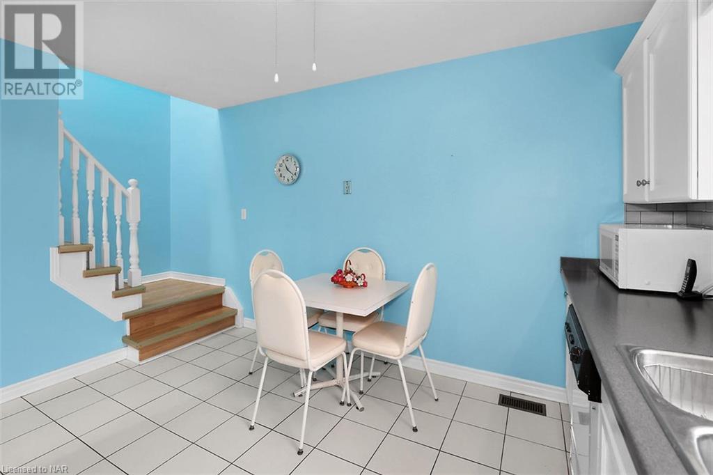7470 Monastery Drive Unit# 28, Niagara Falls, Ontario  L2H 3B3 - Photo 14 - 40524156