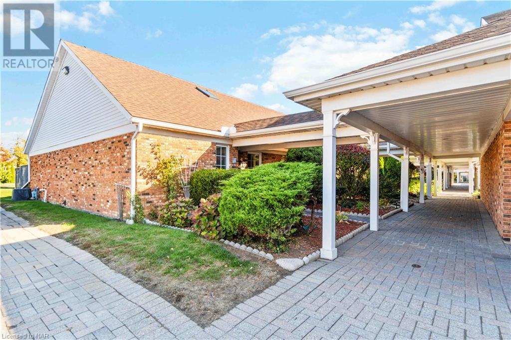 4121 CHERRY BLOSSOM Lane, vineland, Ontario