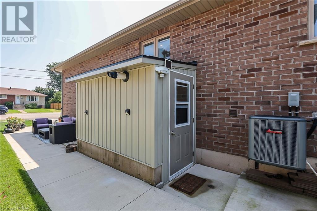 126 Hampton Avenue, Port Colborne, Ontario  L3K 5S7 - Photo 3 - 40524547
