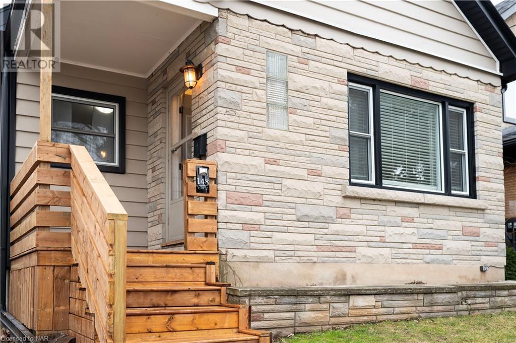 148 York Street, St. Catharines, Ontario  L2R 6E7 - Photo 2 - 40523033