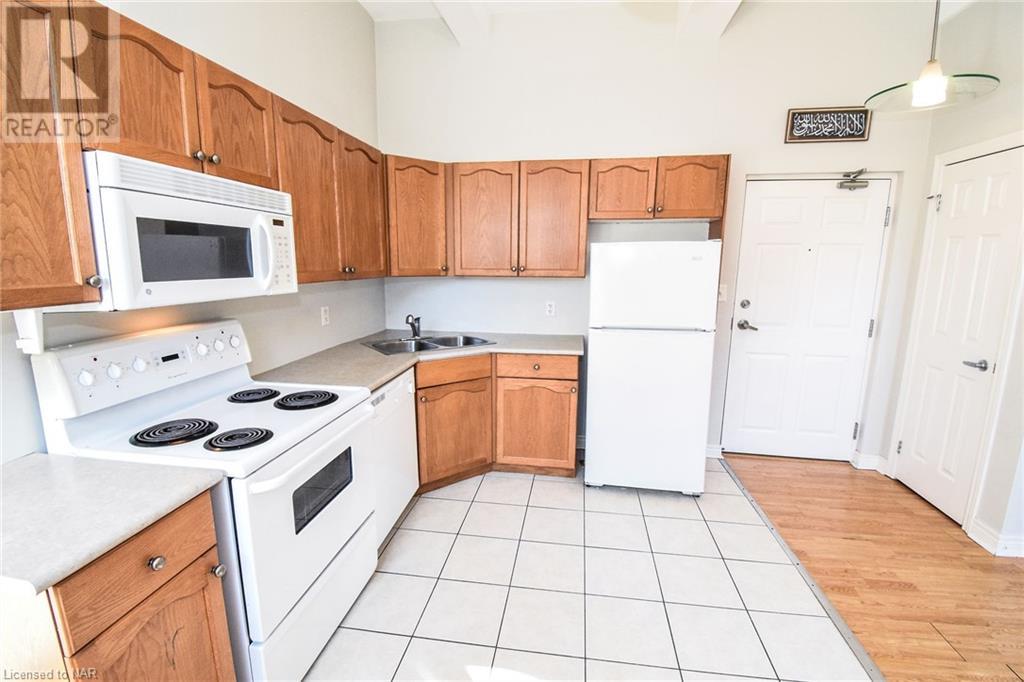 6365 Drummond Road Unit# 114, Niagara Falls, Ontario  L2G 4N1 - Photo 15 - 40524929
