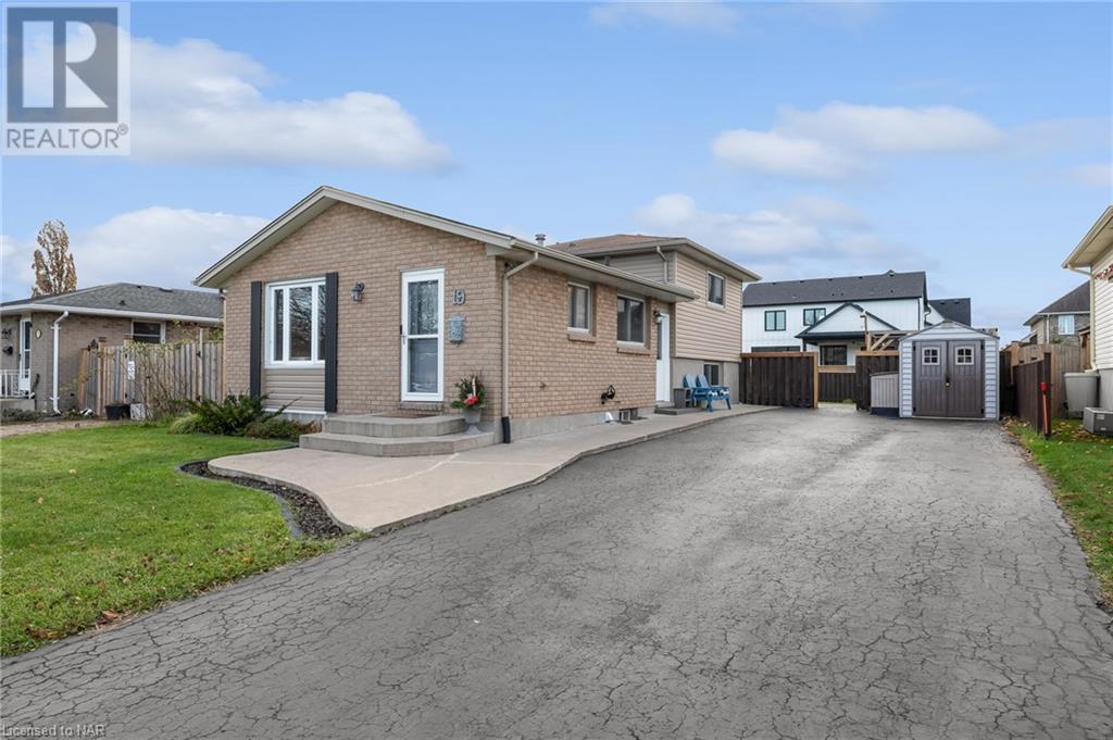 19 ACADIA Drive, welland, Ontario