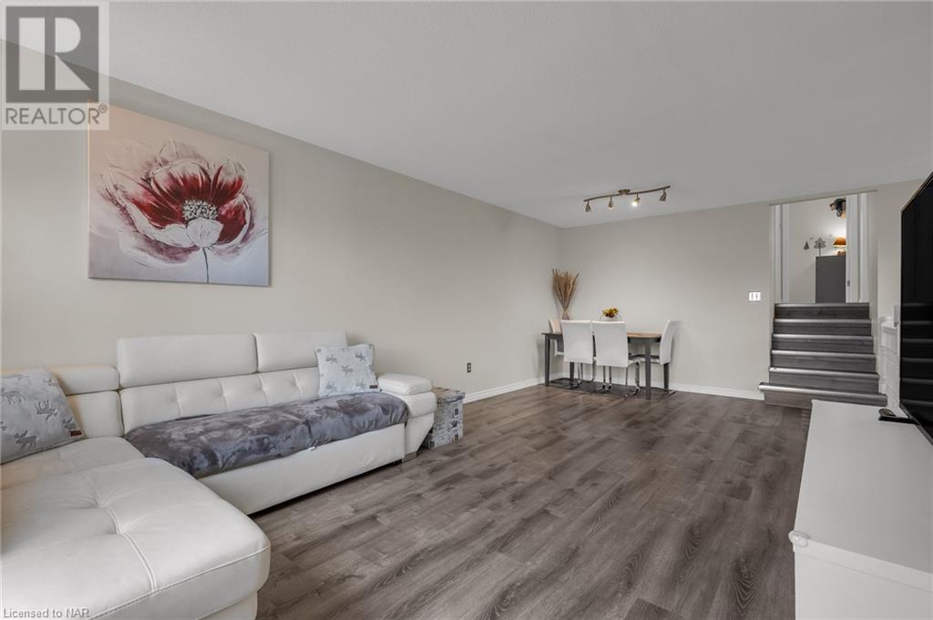 19 Acadia Drive, Welland, Ontario  L3C 6L4 - Photo 3 - 40524891