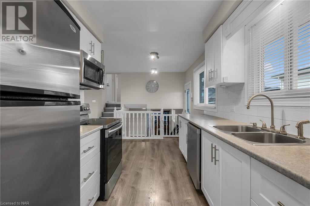 19 Acadia Drive, Welland, Ontario  L3C 6L4 - Photo 7 - 40524891