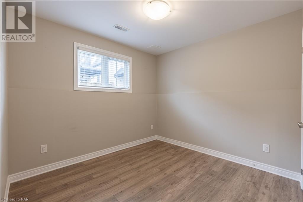 4 Ivy Court, Thorold, Ontario  L2V 4N9 - Photo 17 - 40522641