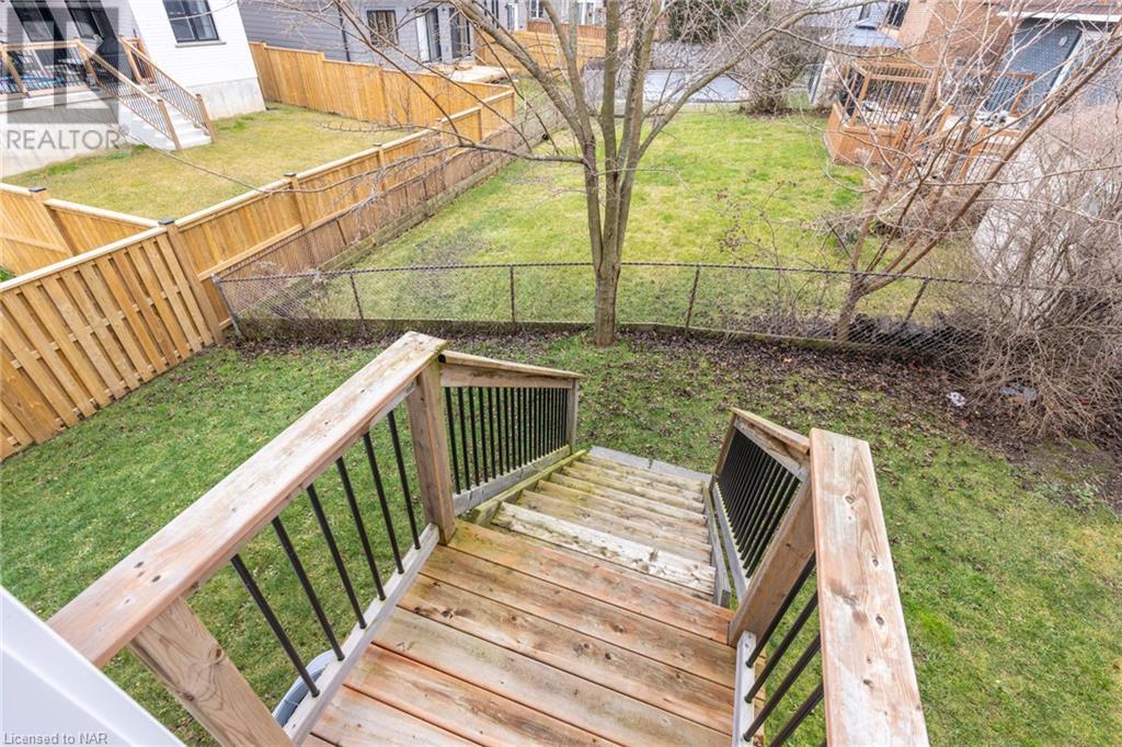 4 Ivy Court, Thorold, Ontario  L2V 4N9 - Photo 21 - 40522641