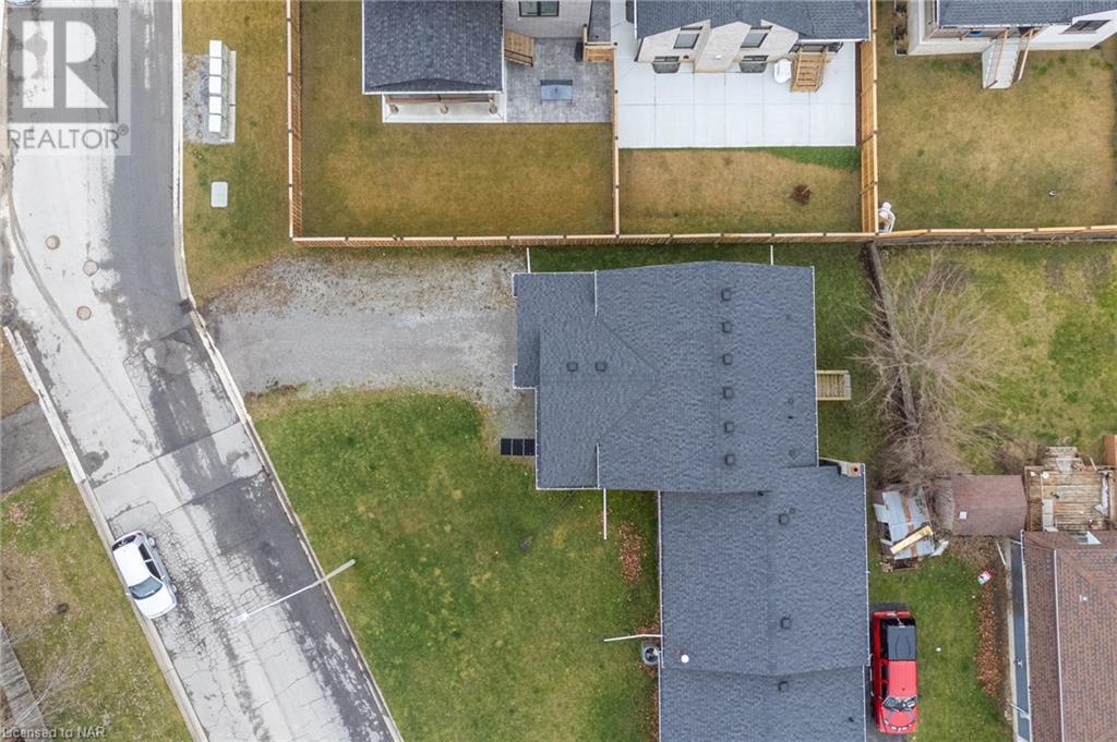 4 Ivy Court, Thorold, Ontario  L2V 4N9 - Photo 22 - 40522641