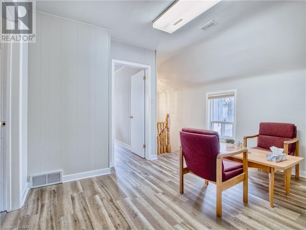48 Carlisle Street, St. Catharines, Ontario  L2R 4H4 - Photo 25 - 40525710