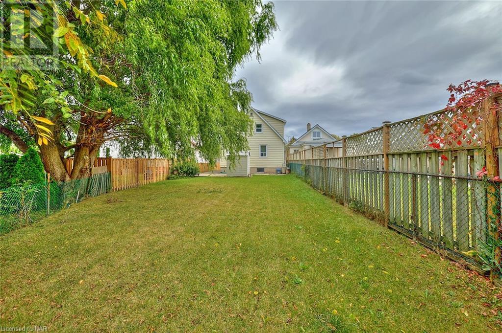 223 Niagara Street, St. Catharines, Ontario  L2M 4V3 - Photo 13 - 40525785