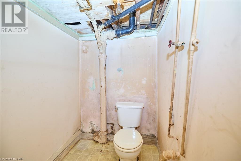 223 Niagara Street, St. Catharines, Ontario  L2M 4V3 - Photo 21 - 40525785