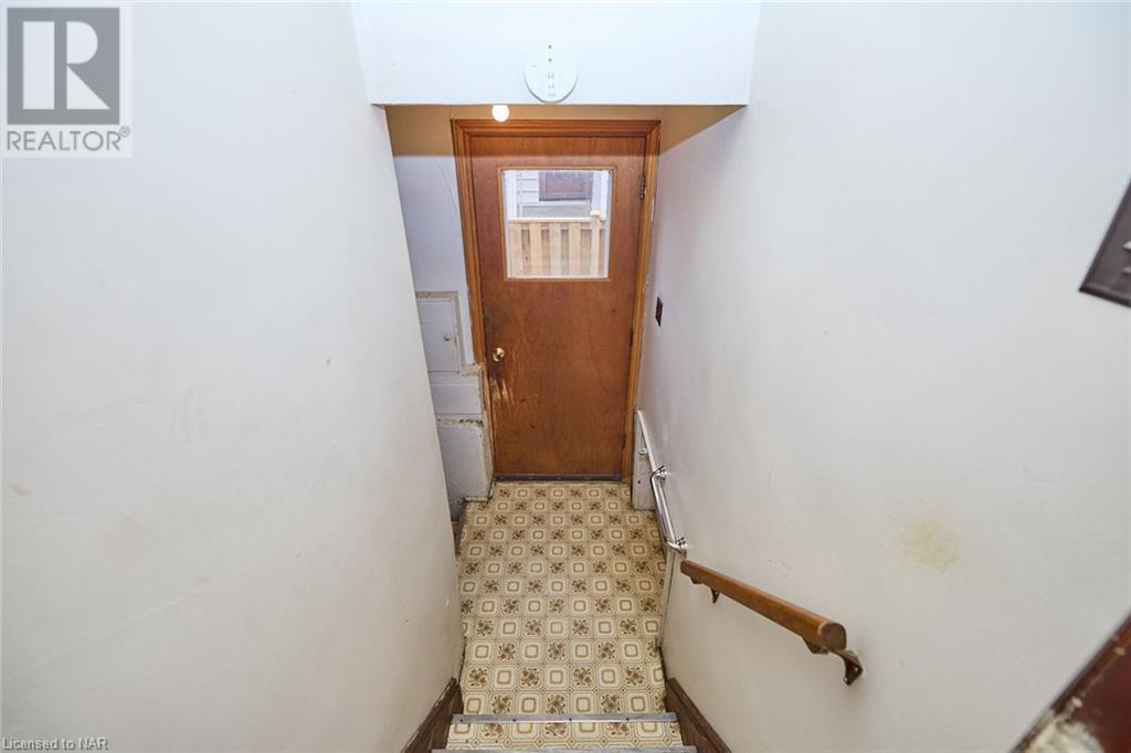 223 Niagara Street, St. Catharines, Ontario  L2M 4V3 - Photo 24 - 40525785