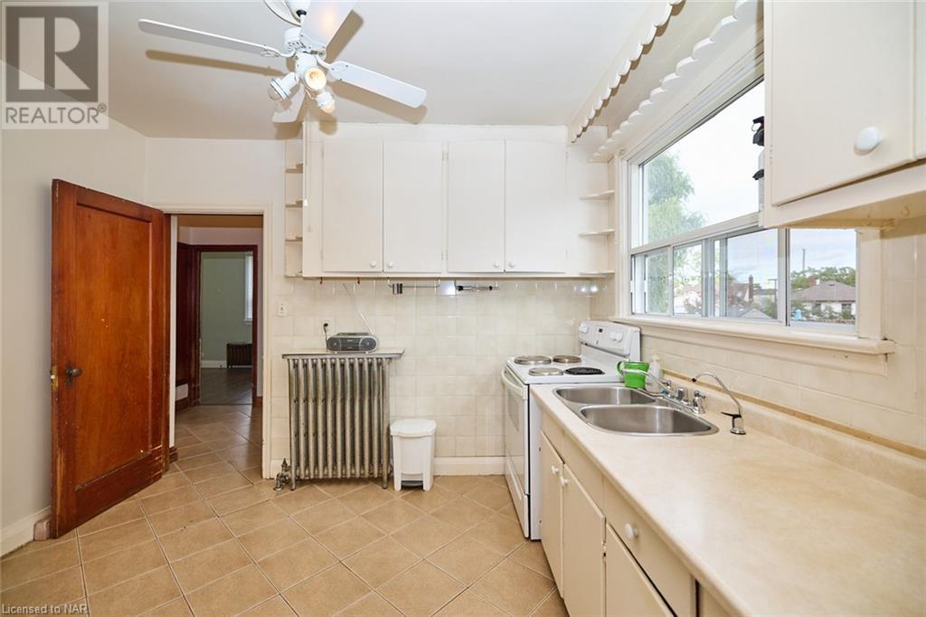 223 Niagara Street, St. Catharines, Ontario  L2M 4V3 - Photo 39 - 40525785
