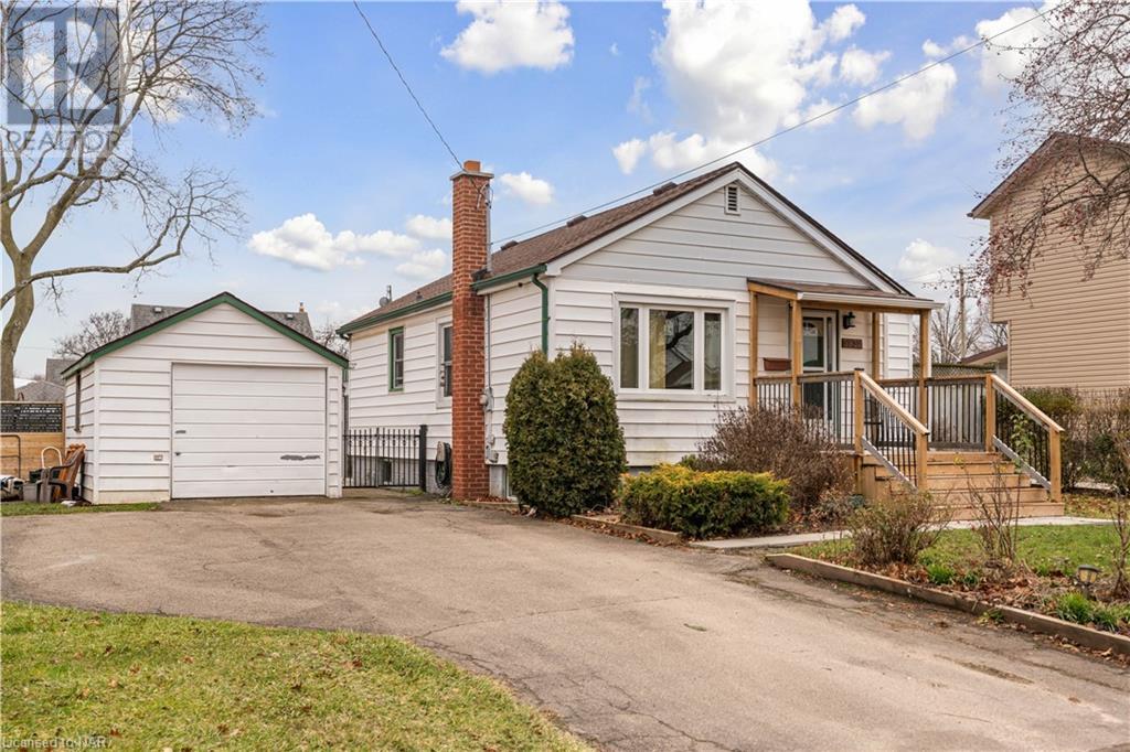 5932 VINE Street, niagara falls, Ontario