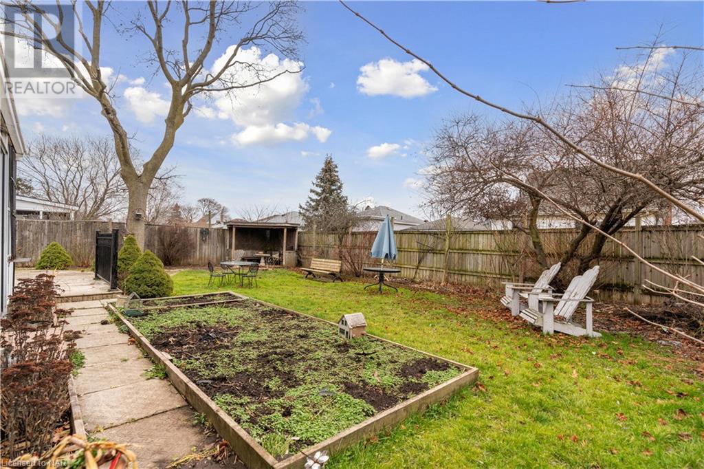 5932 Vine Street, Niagara Falls, Ontario  L2J 1L1 - Photo 21 - 40523600