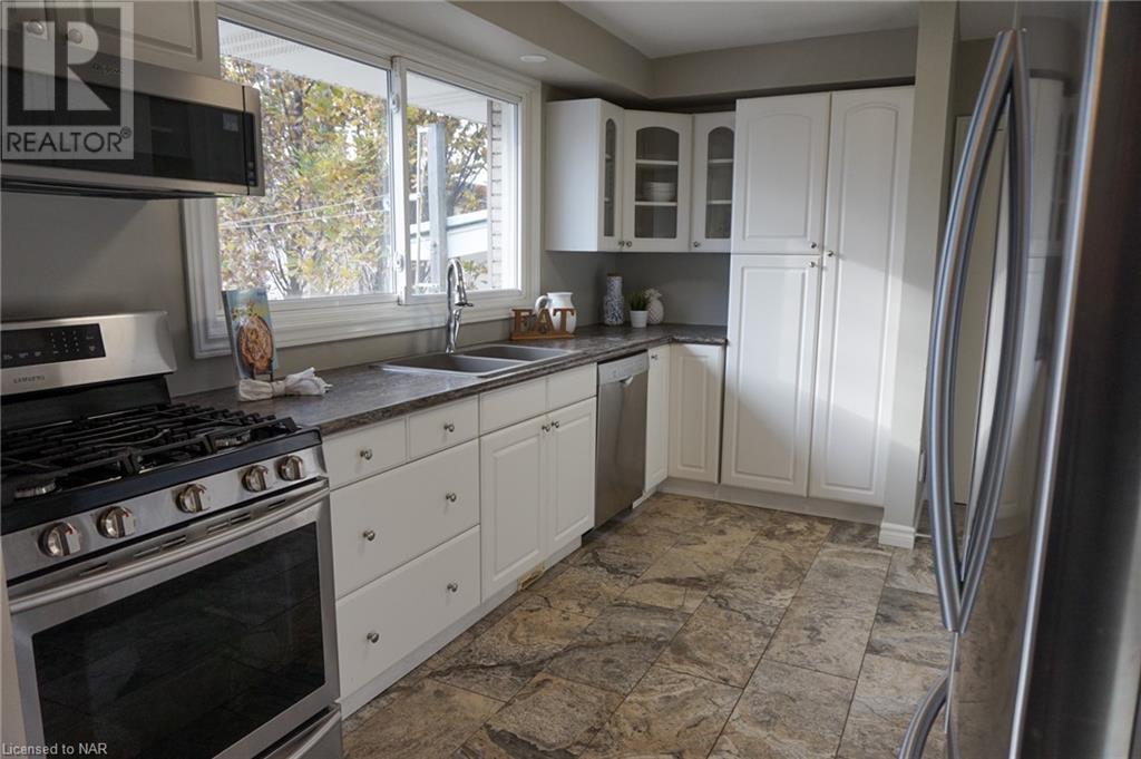8609 Furlong Avenue, Niagara Falls, Ontario  L2G 6W9 - Photo 6 - 40525332