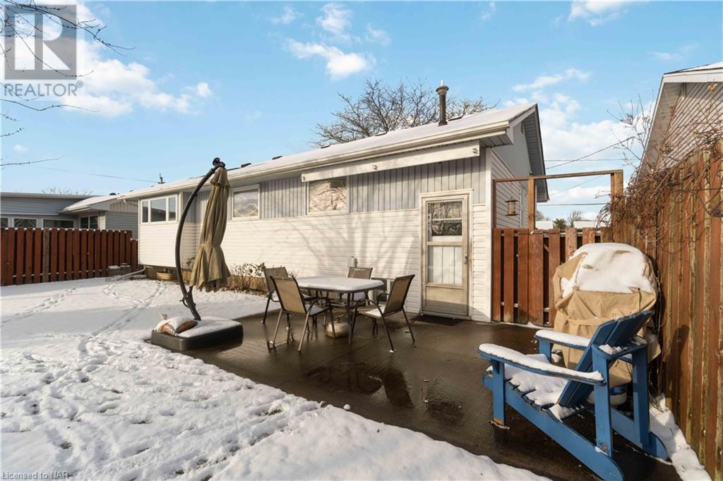 343 Dufferin Street, Fort Erie, Ontario  L2A 2T8 - Photo 2 - 40522234