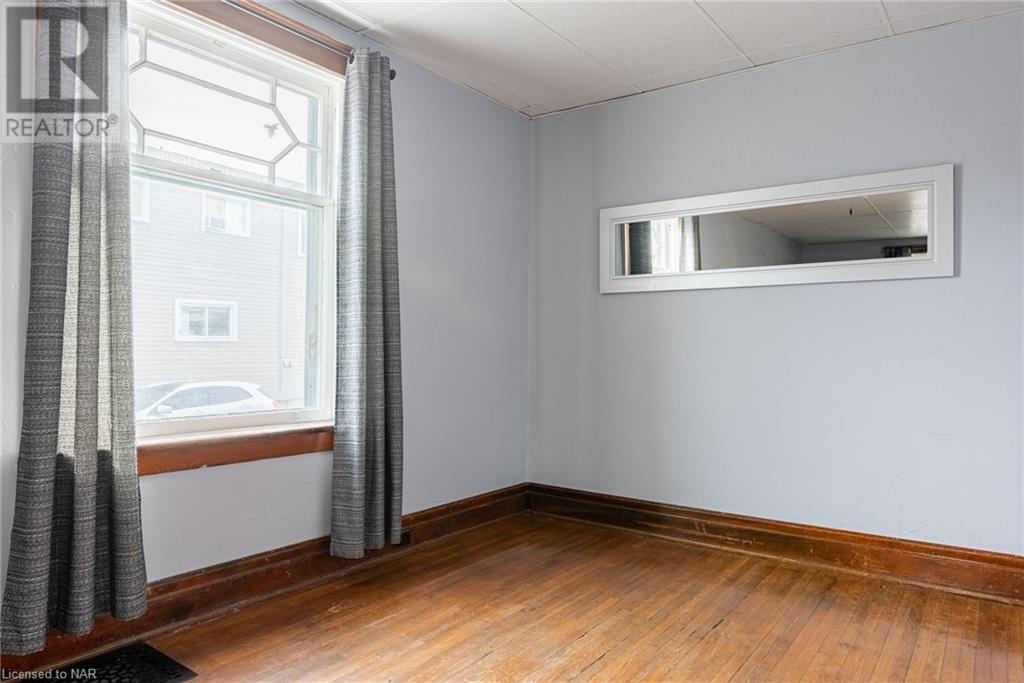 61 York Street, St. Catharines, Ontario  L2R 6C6 - Photo 15 - 40522639