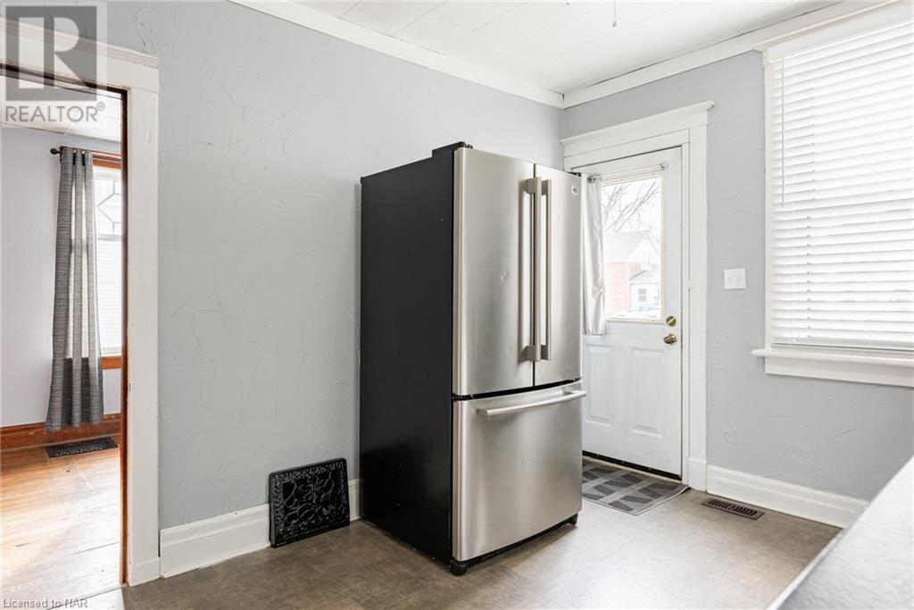 61 York Street, St. Catharines, Ontario  L2R 6C6 - Photo 19 - 40522639