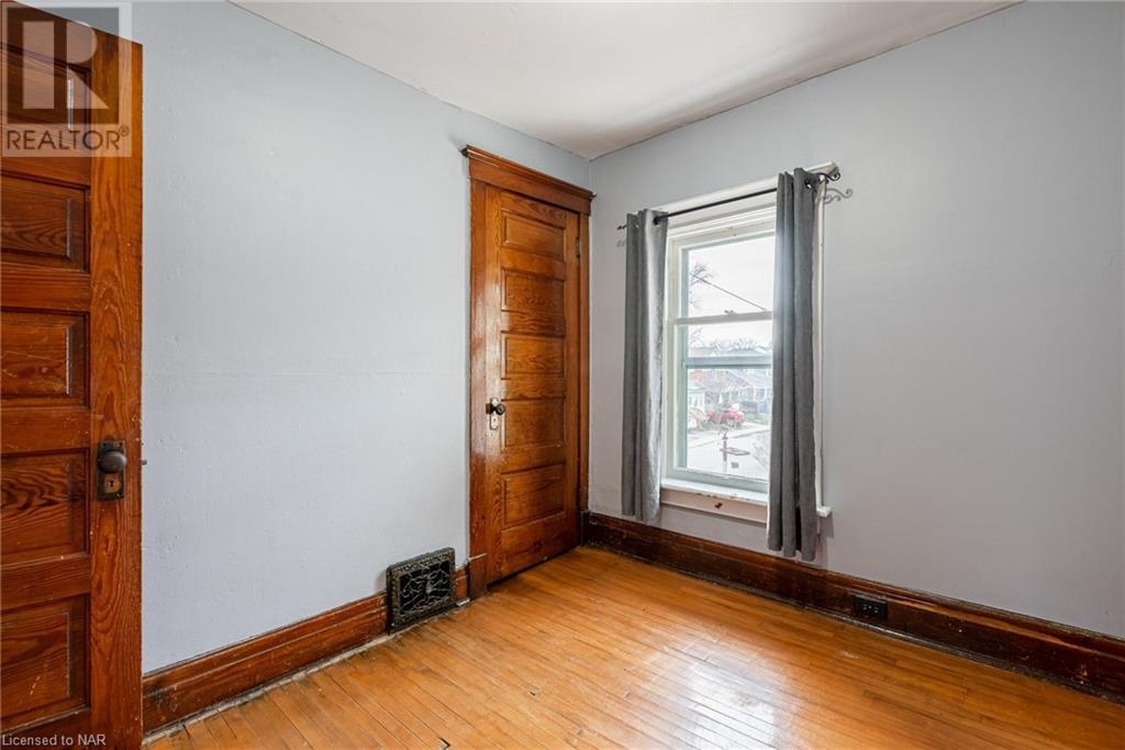 61 York Street, St. Catharines, Ontario  L2R 6C6 - Photo 27 - 40522639