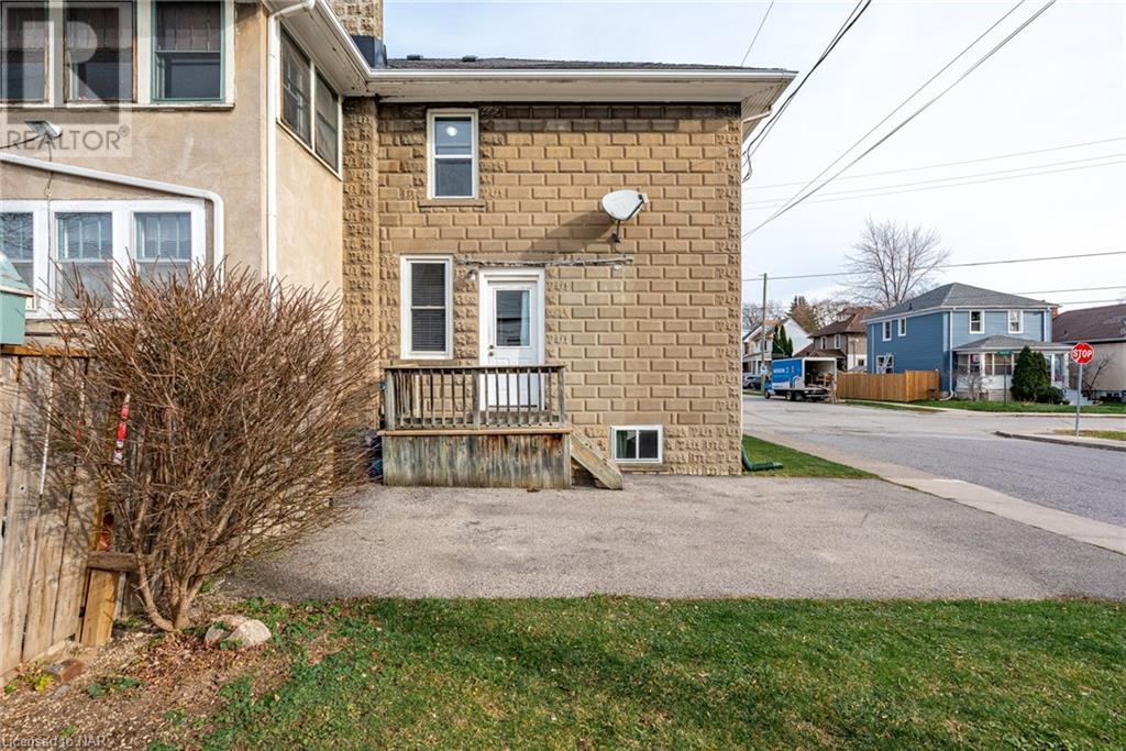61 York Street, St. Catharines, Ontario  L2R 6C6 - Photo 34 - 40522639