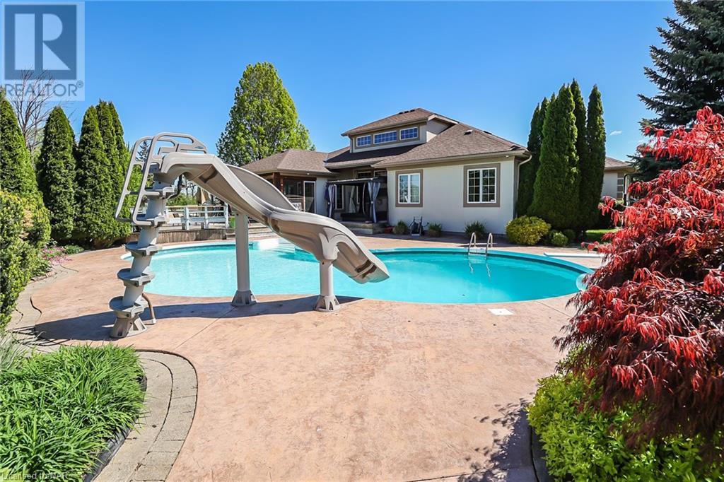 2205 Mewburn Road, Niagara Falls, Ontario  L2E 6S4 - Photo 49 - 40525461