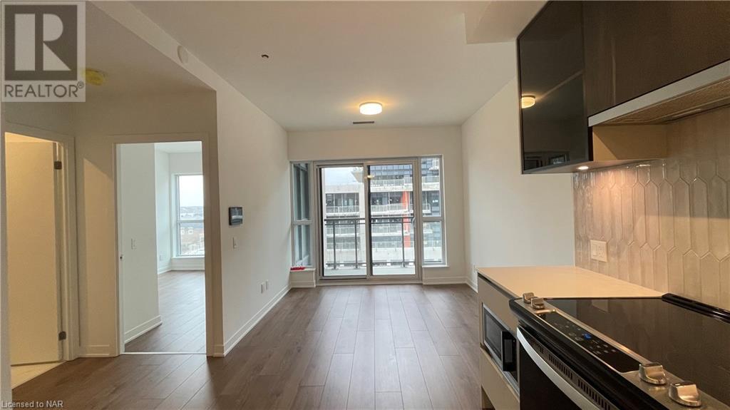 405 Dundas Street W Unit# 515, Oakville, Ontario  L6M 4M2 - Photo 3 - 40525928