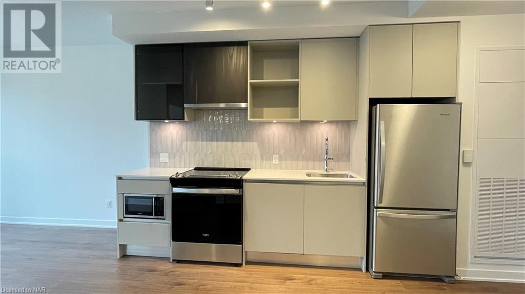405 Dundas Street W Unit# 515, Oakville, Ontario  L6M 4M2 - Photo 4 - 40525928