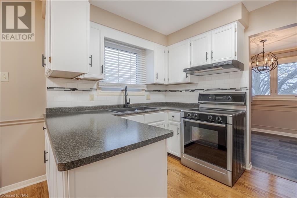 7 Dobbie Road, Thorold, Ontario  L2V 4R7 - Photo 11 - 40525881