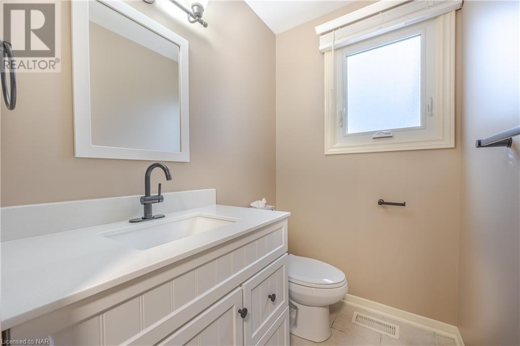 7 Dobbie Road, Thorold, Ontario  L2V 4R7 - Photo 14 - 40525881