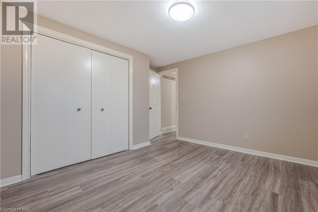 7 Dobbie Road, Thorold, Ontario  L2V 4R7 - Photo 18 - 40525881