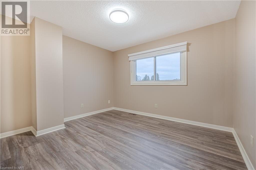 7 Dobbie Road, Thorold, Ontario  L2V 4R7 - Photo 19 - 40525881