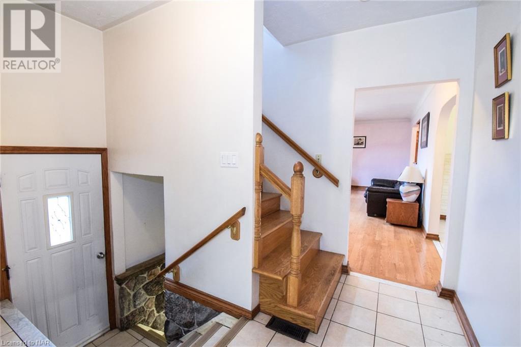 326 Crowland Avenue, Welland, Ontario  L3B 1X7 - Photo 3 - 40525164