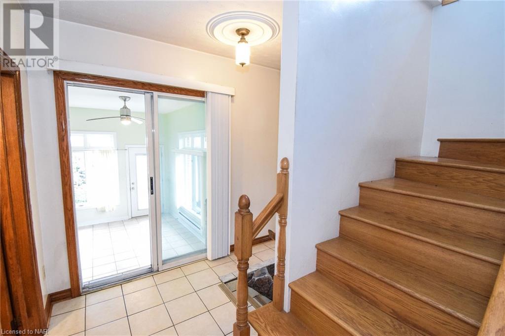 326 Crowland Avenue, Welland, Ontario  L3B 1X7 - Photo 4 - 40525164