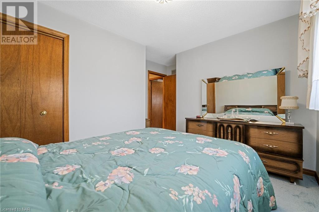 7853 Alfred Street, Niagara Falls, Ontario  L2H 2W8 - Photo 13 - 40524012