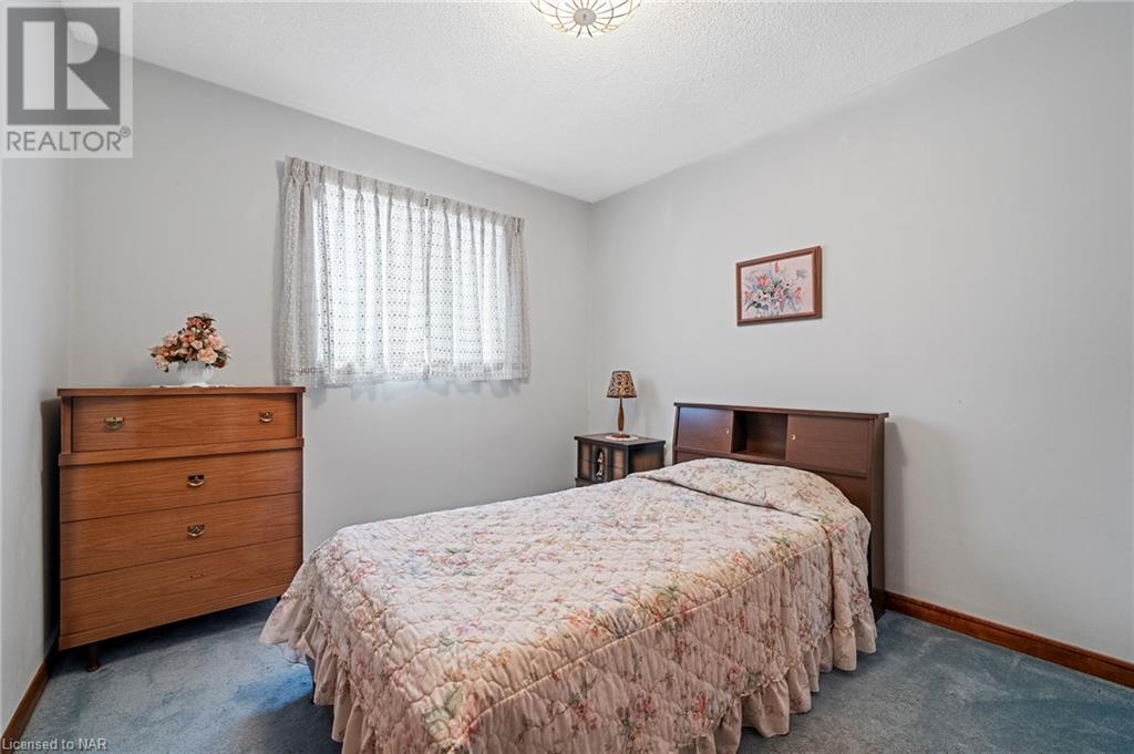 7853 Alfred Street, Niagara Falls, Ontario  L2H 2W8 - Photo 16 - 40524012