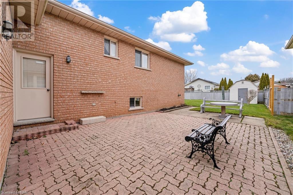 7853 Alfred Street, Niagara Falls, Ontario  L2H 2W8 - Photo 28 - 40524012